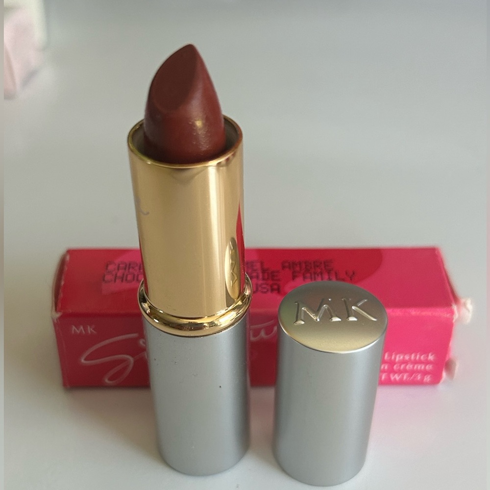 Mary Kay Signature Lip Stick Caramel - NIB